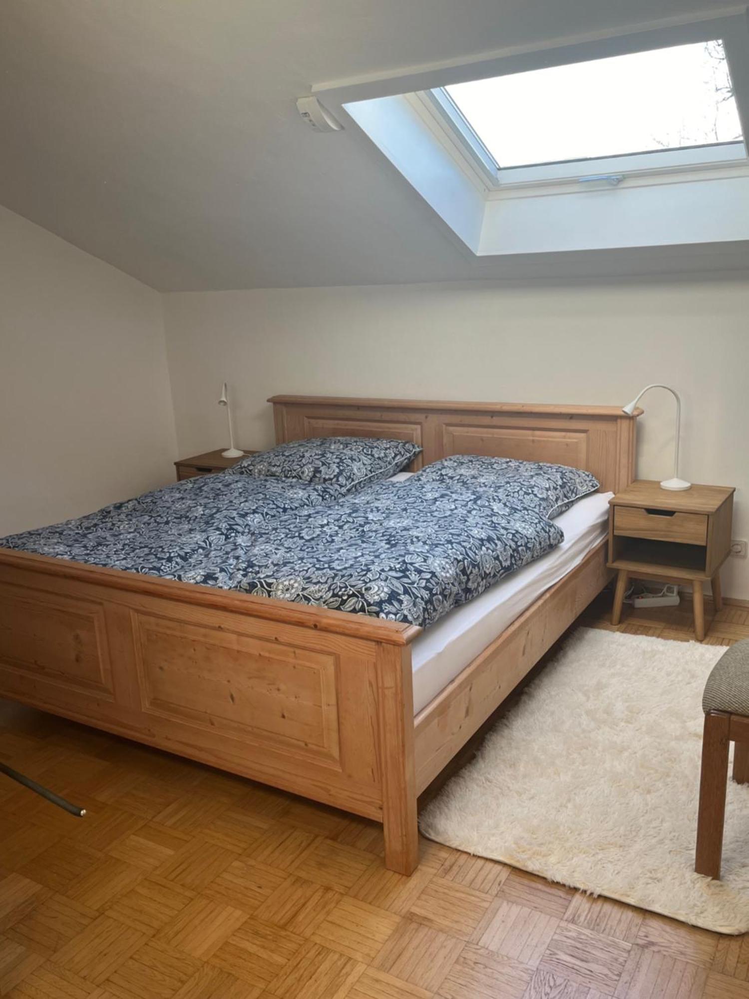 Helle, Ruhige Ferienwohnung Mit Balkon Bad Tolz Bagian luar foto
