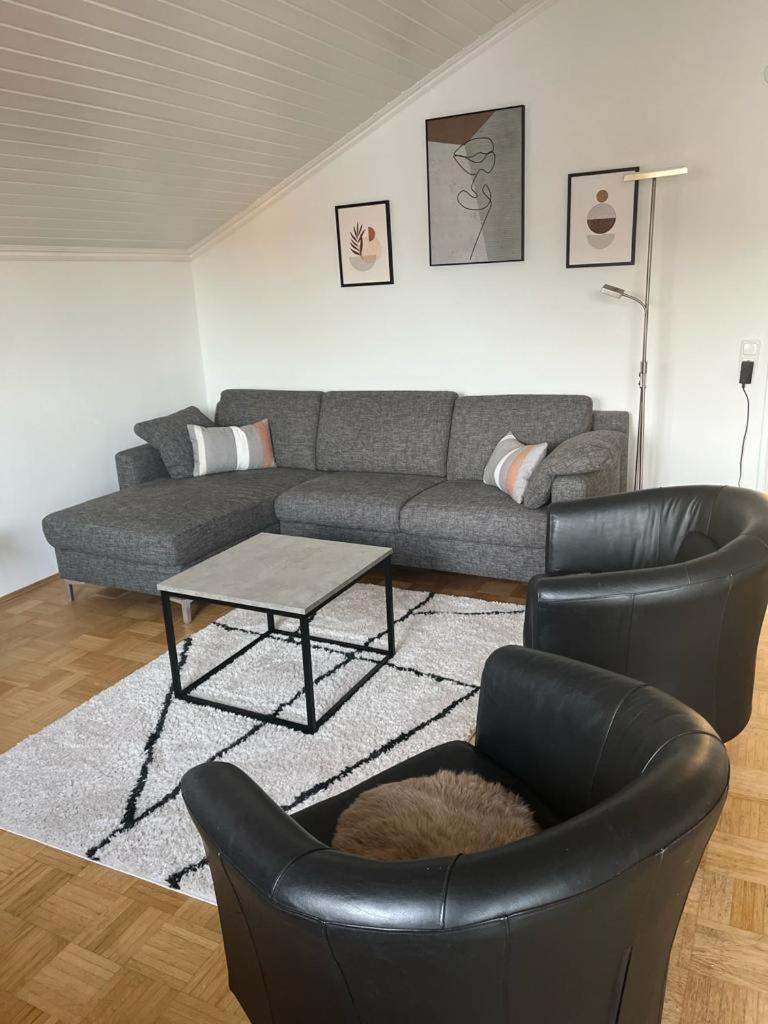 Helle, Ruhige Ferienwohnung Mit Balkon Bad Tolz Bagian luar foto