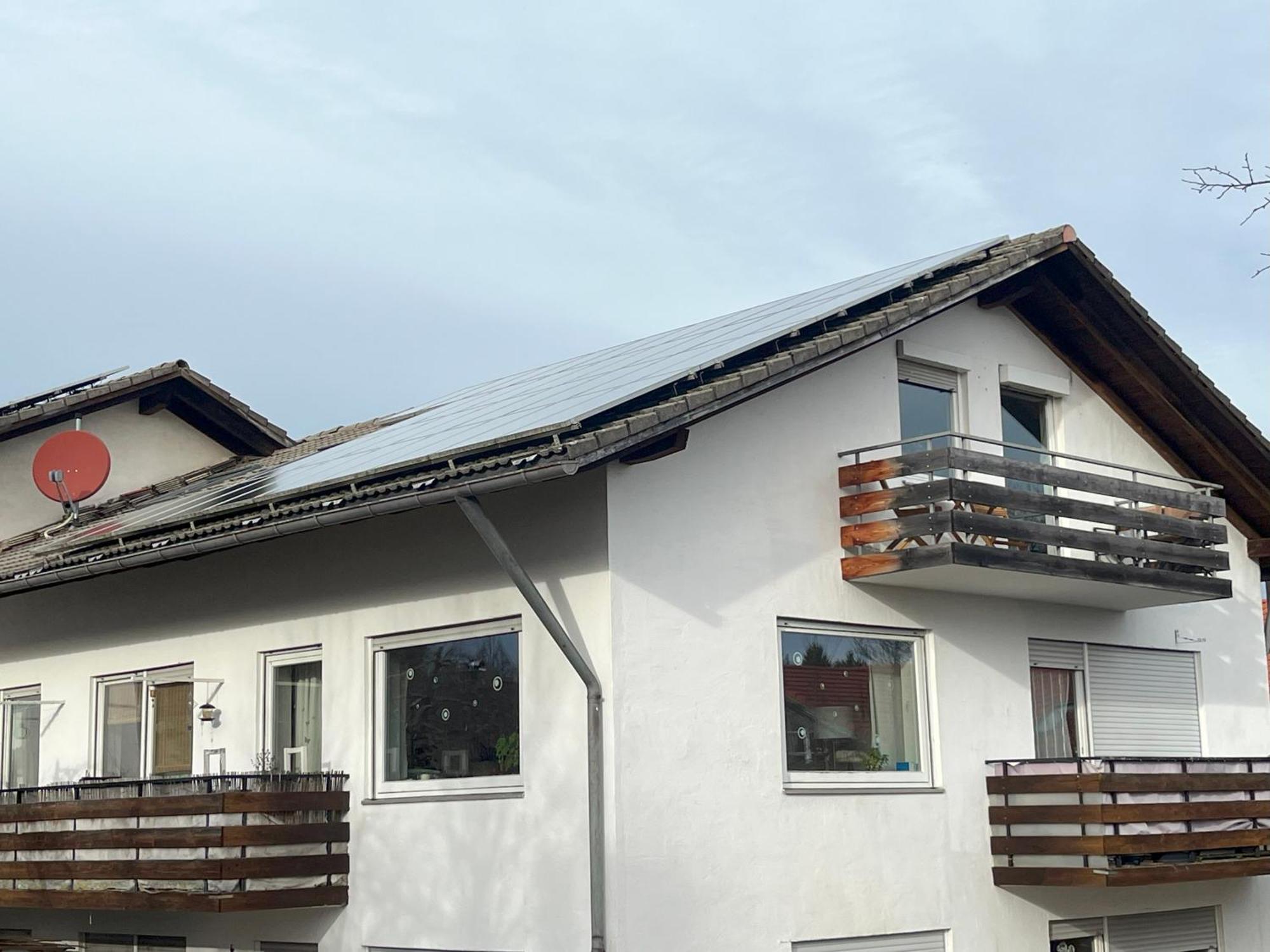 Helle, Ruhige Ferienwohnung Mit Balkon Bad Tolz Bagian luar foto
